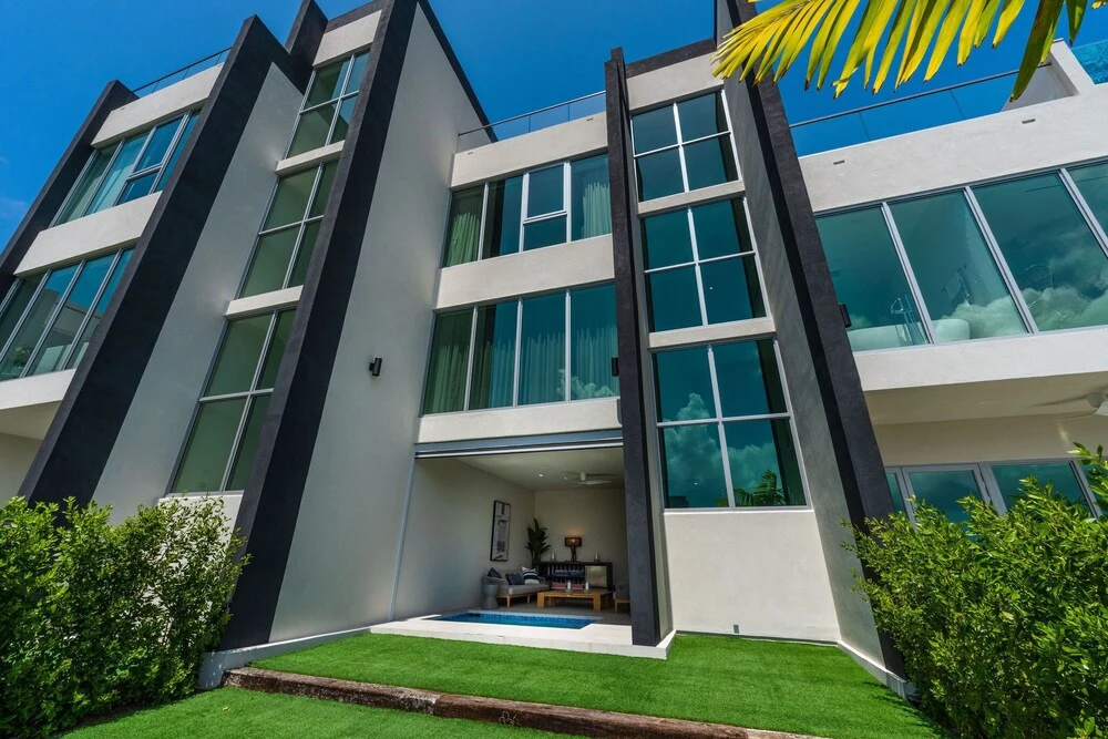Cayman Luxury Rentals at One Canal Point — фото 1