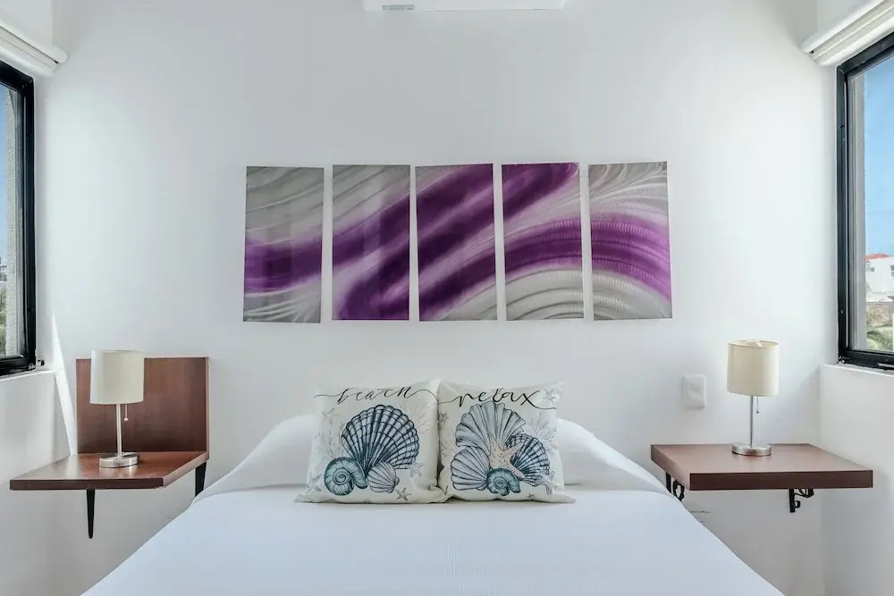 1 Bedroom Apartment with balcony and with view