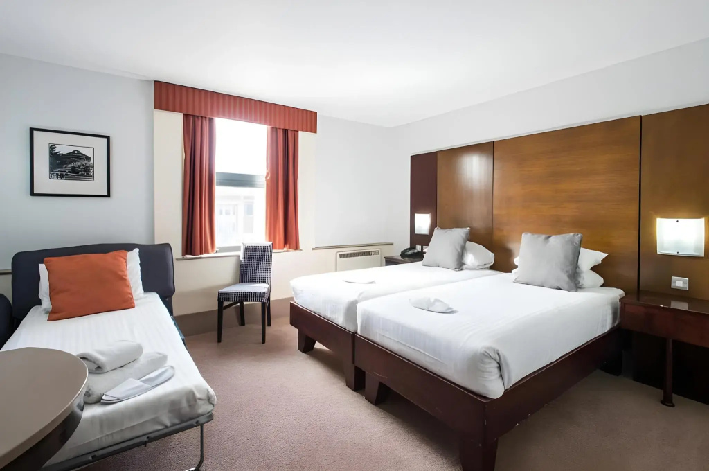 Hotel photo 30
