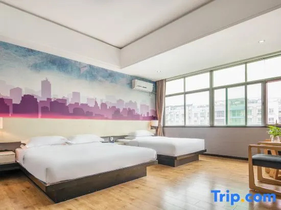 Deluxe Double room (twin beds)