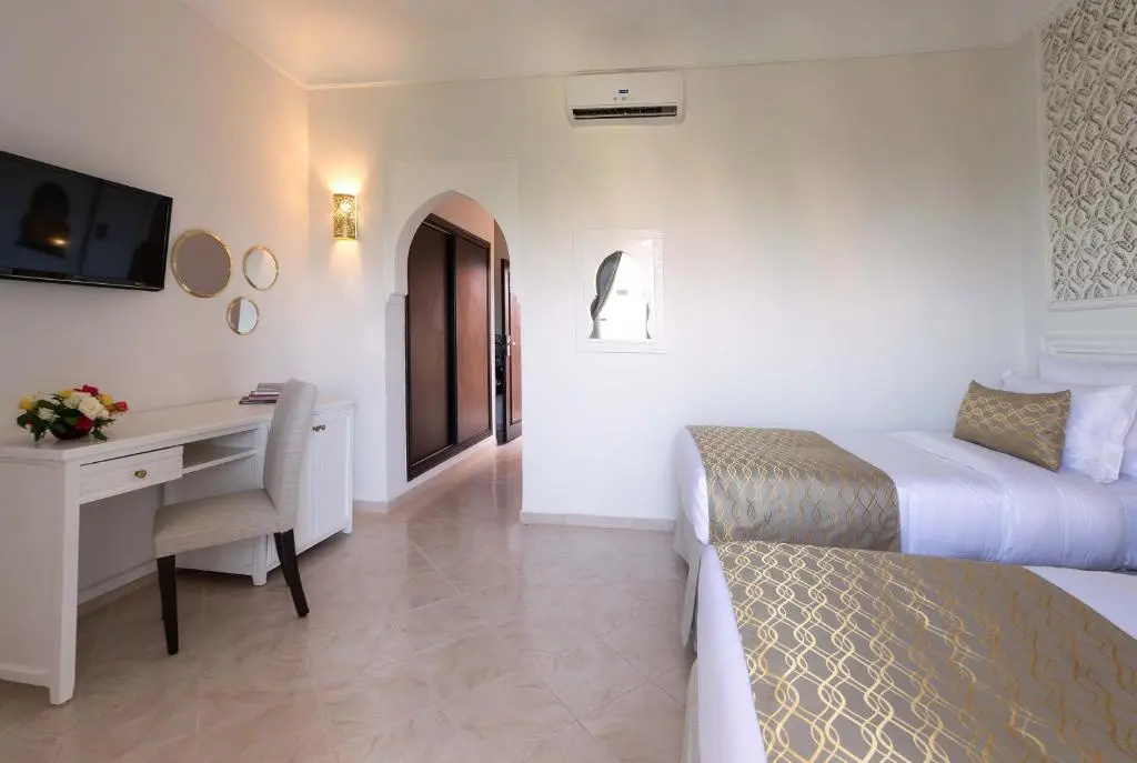 Standard Double room (full double bed)