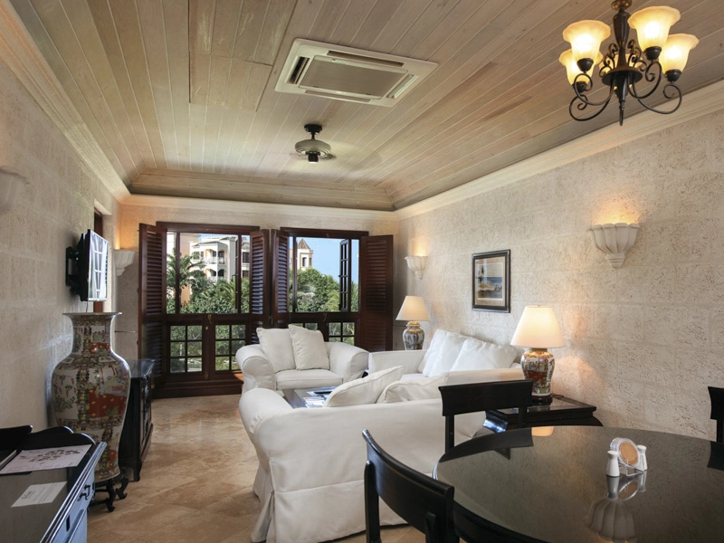 1 Bedroom Deluxe Suite