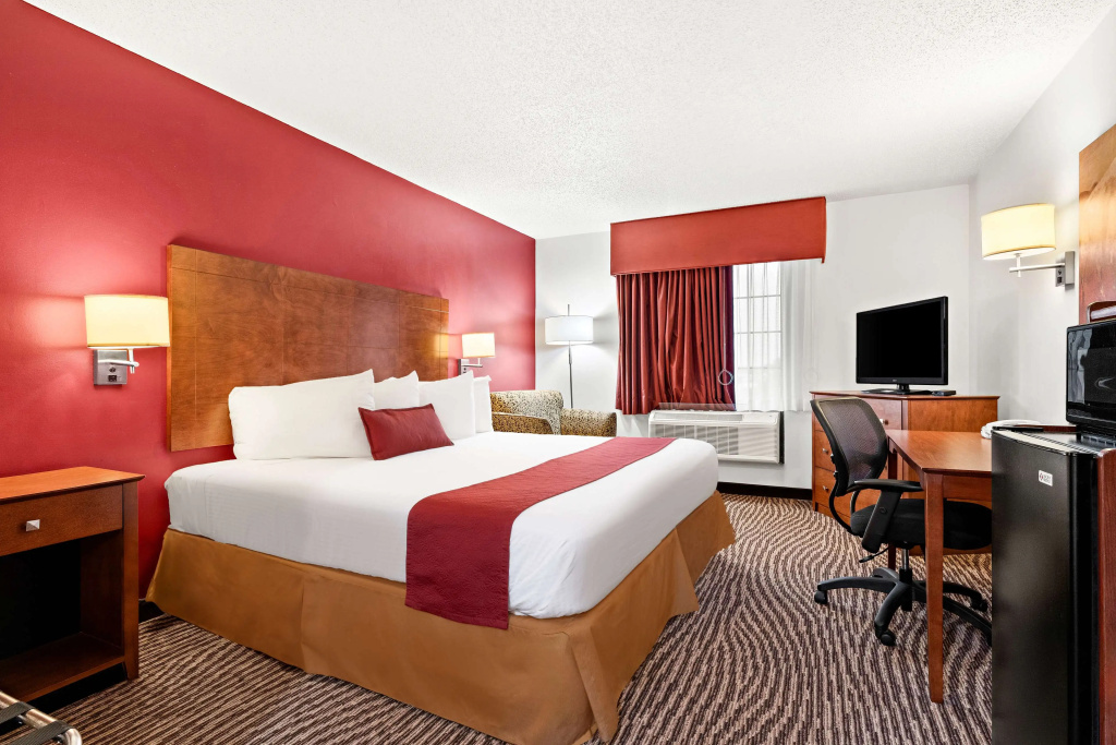 Standard Double room (full double bed)