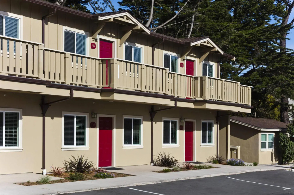 Monterey Peninsula Inn