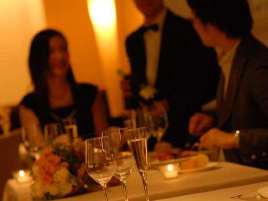 Food & Beverage