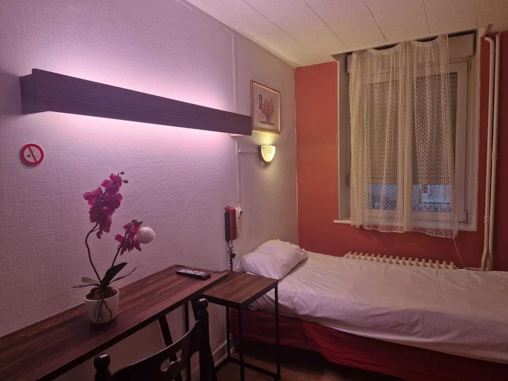 Voir la photo 4 — Hôtel de l'académie