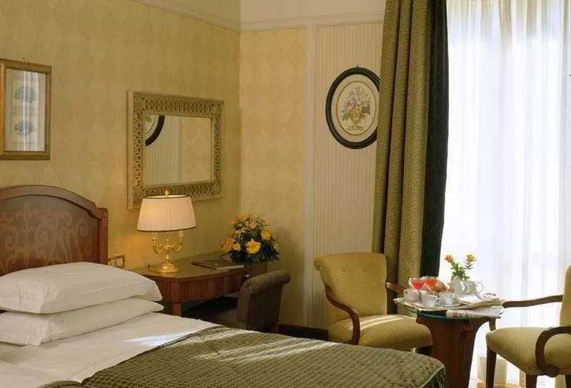 Hotel photo 8