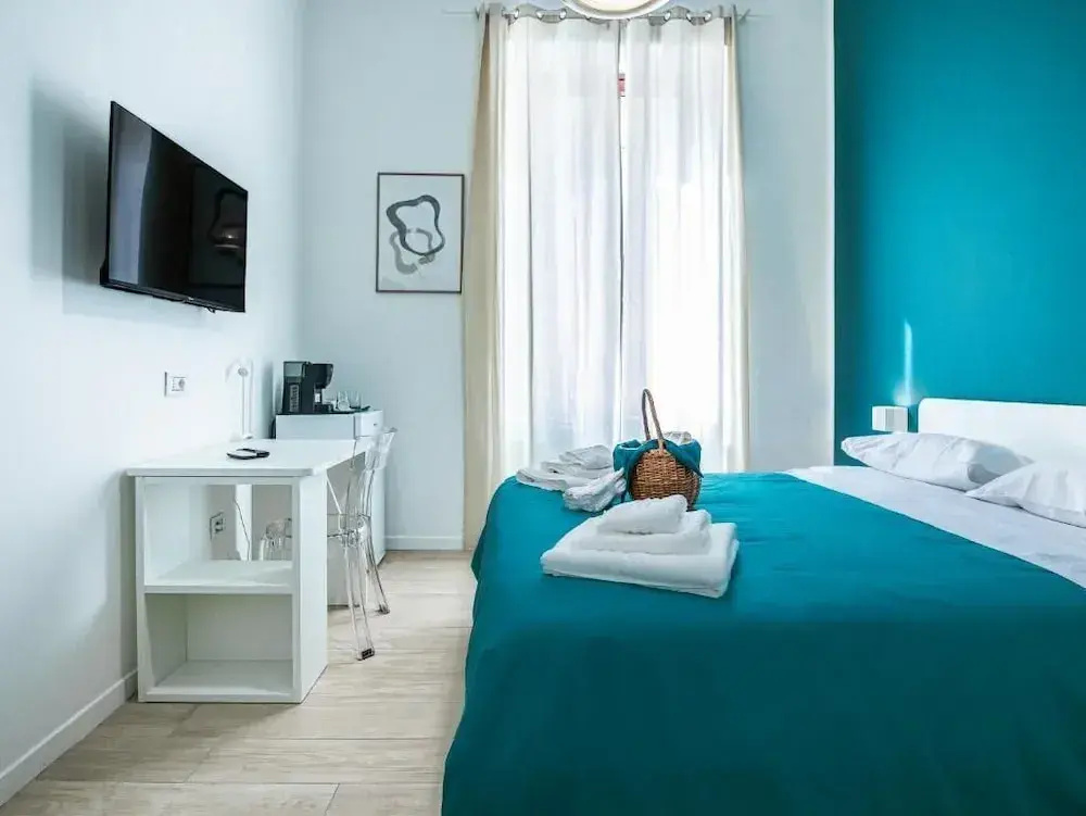 Economy room