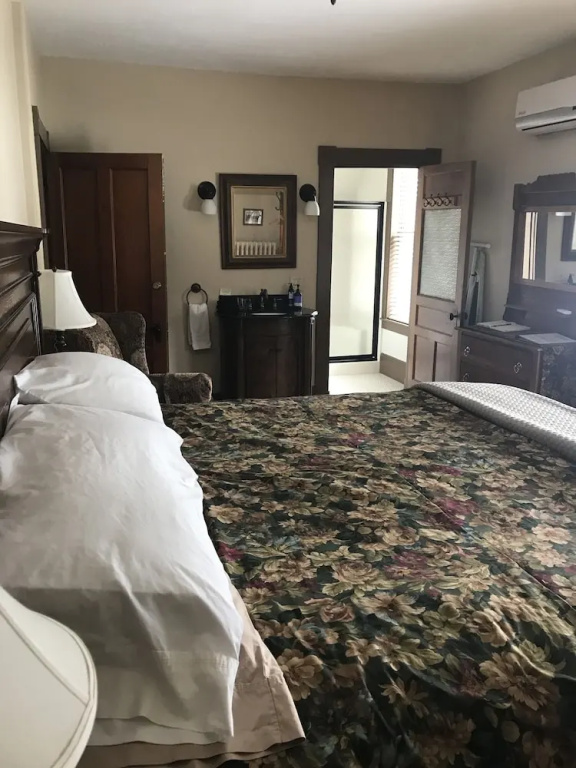 Classic room