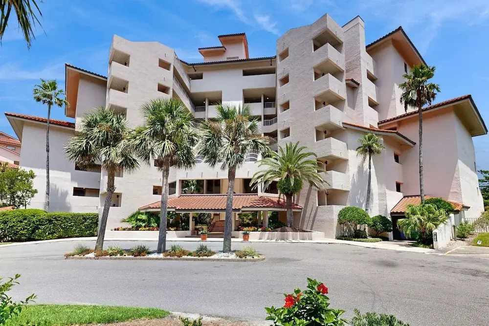 Dual Suites & Ocean Views at Sandcastles Villas Pool, 2 Balconies & Golf