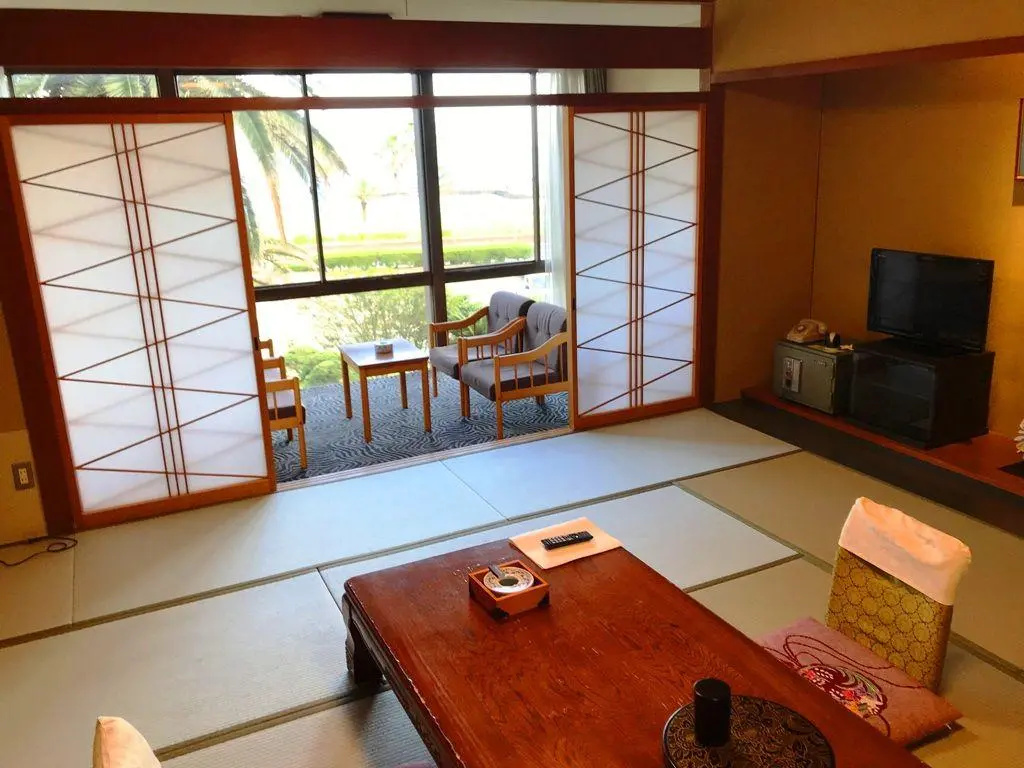 Nishiura Grand Hotel Kikkei - Chambres