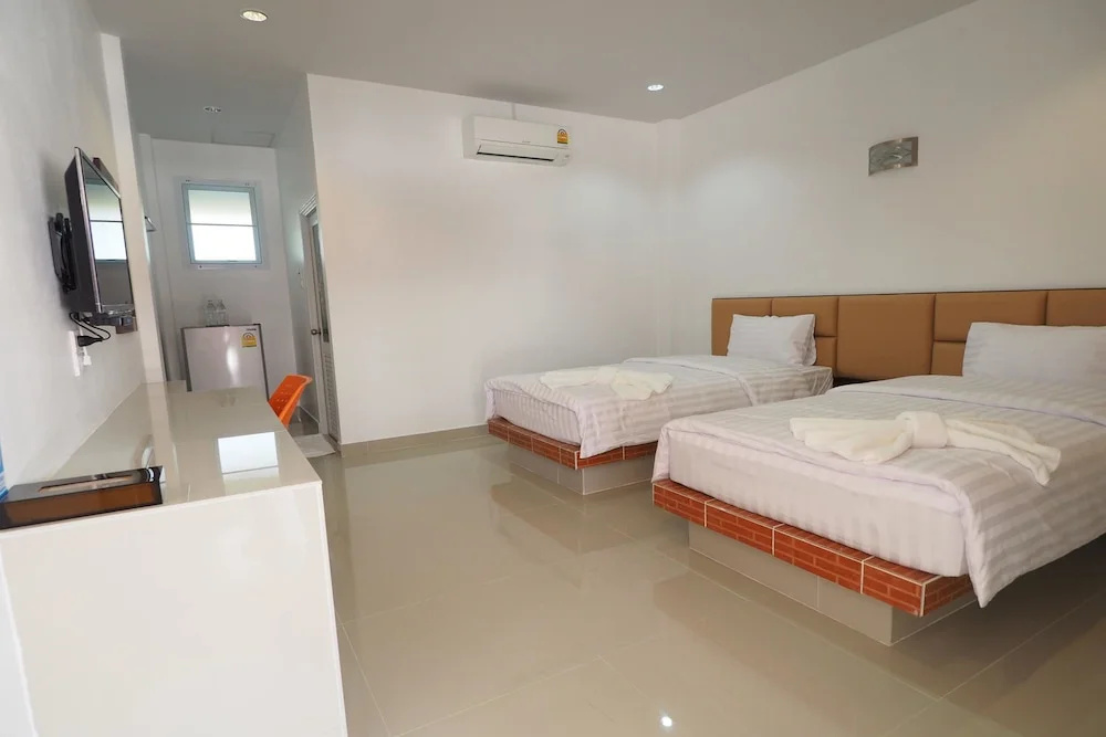 Standard Double room with balcony (twin beds)