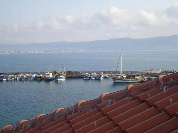 Beach & Waterfront