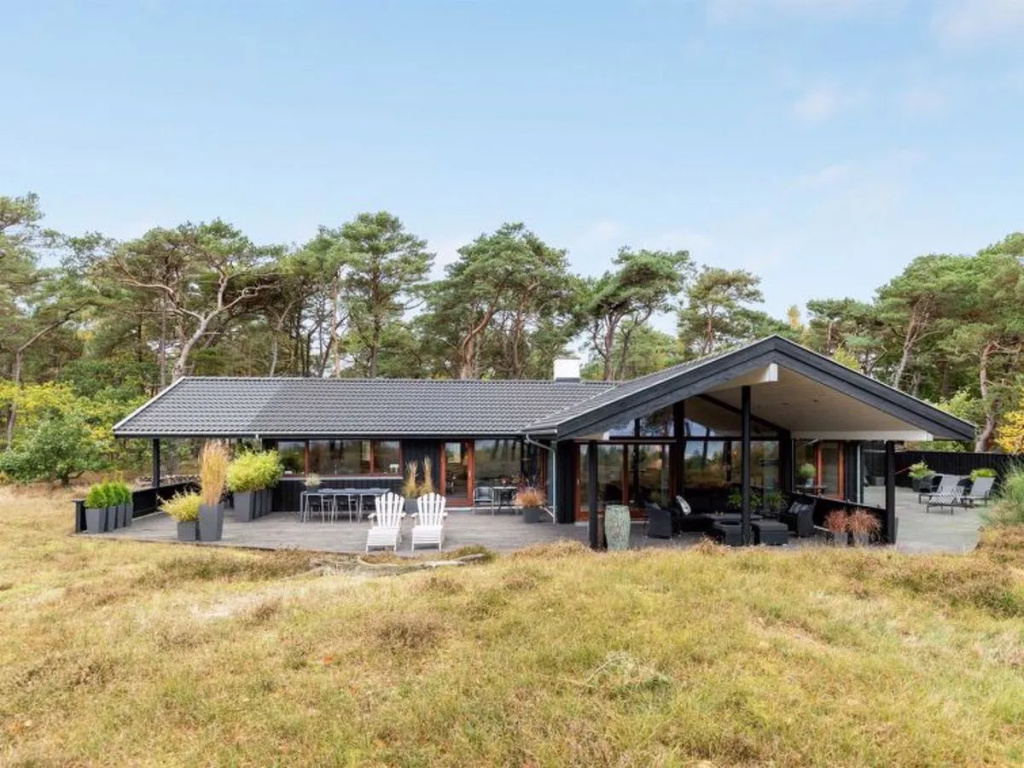 "Lirim" - 25m from the sea in Bornholm
