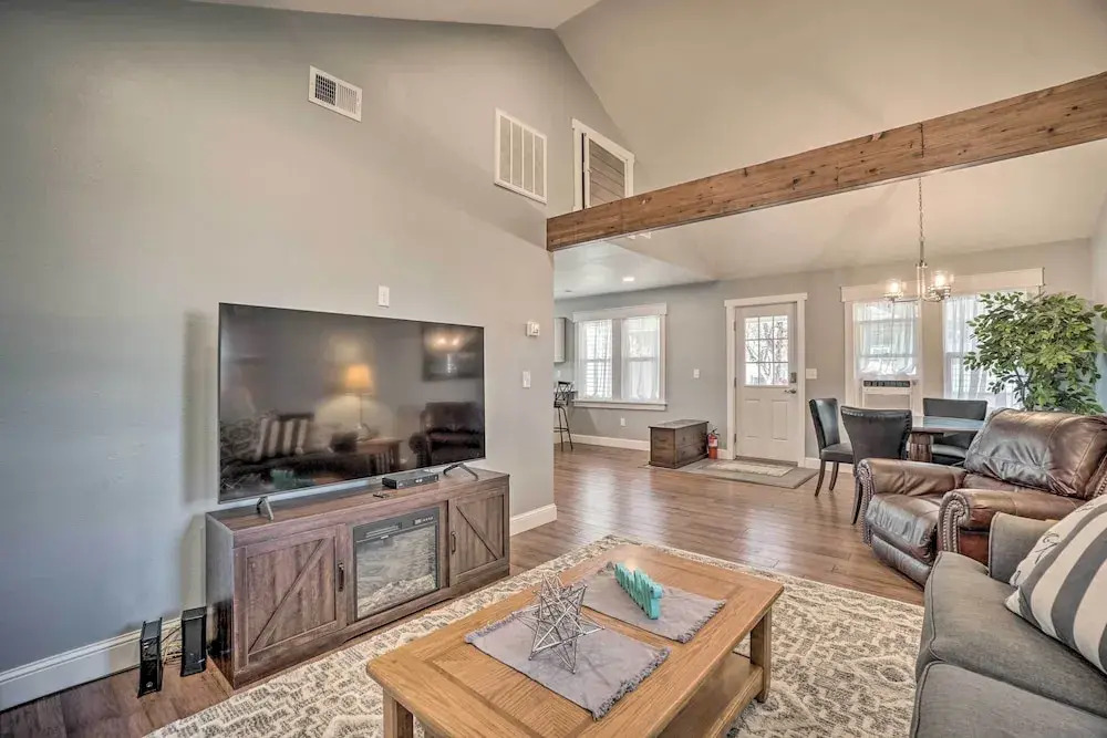 Charming Cheyenne Home ~ 1 Mi to Downtown! — фото 3