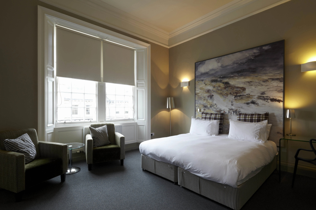 B+B Edinburgh — 4