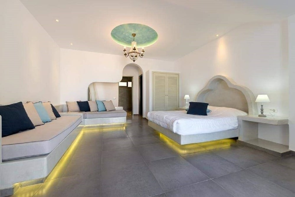 Hotel photo 38
