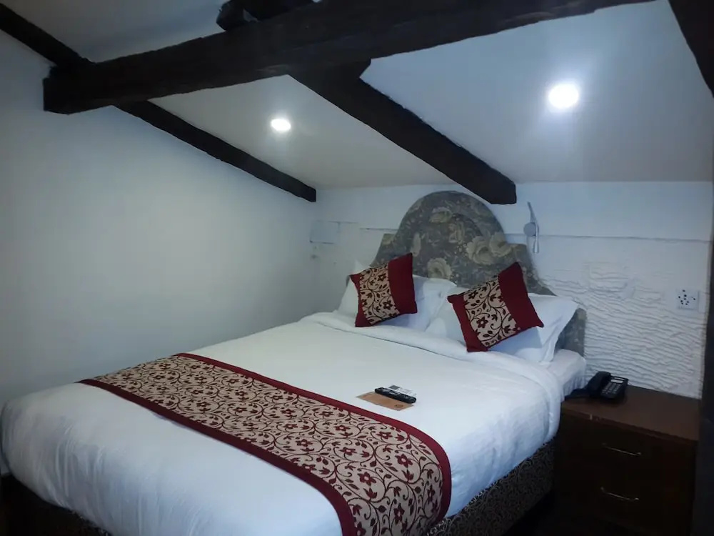 Hotel Heranya - Chambres