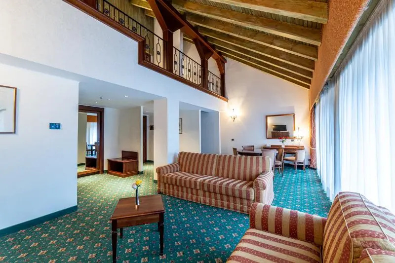 Standard Suite