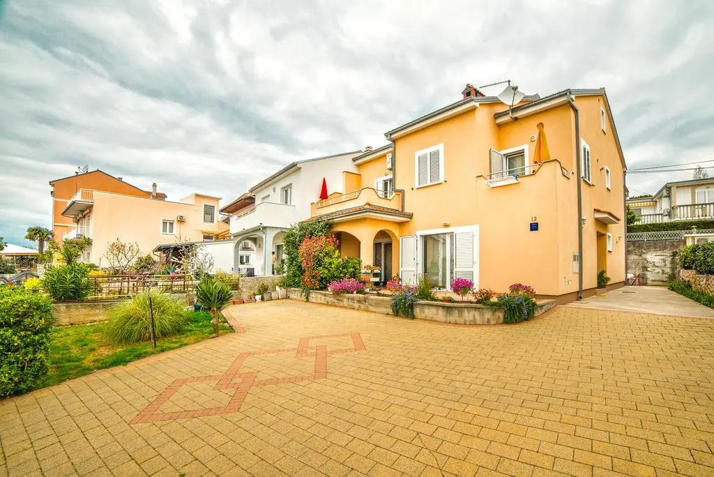 Apartments Jasmina 4212