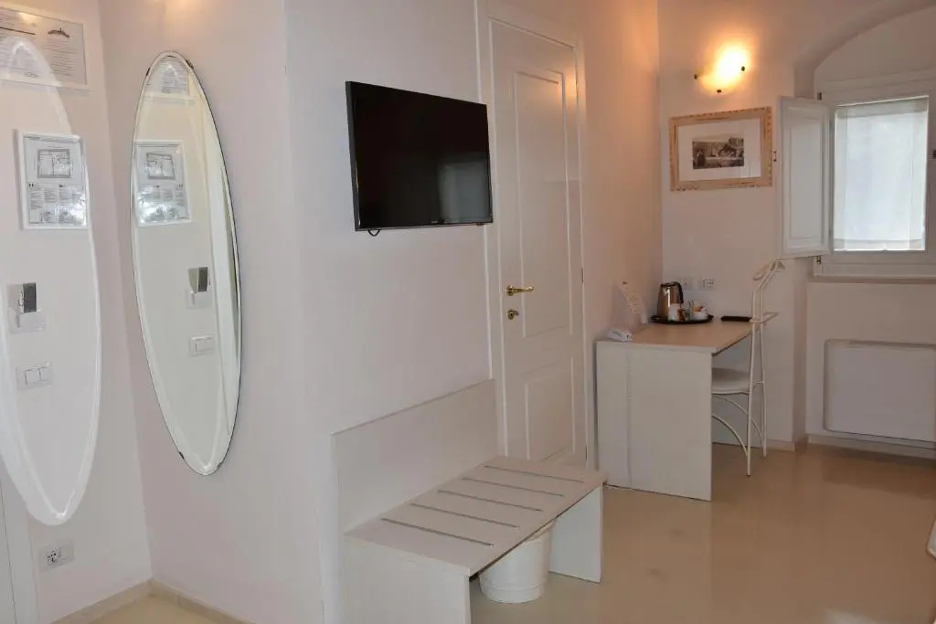 Comfort Double room (full double bed)