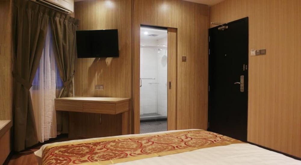 Mandarin Hotel