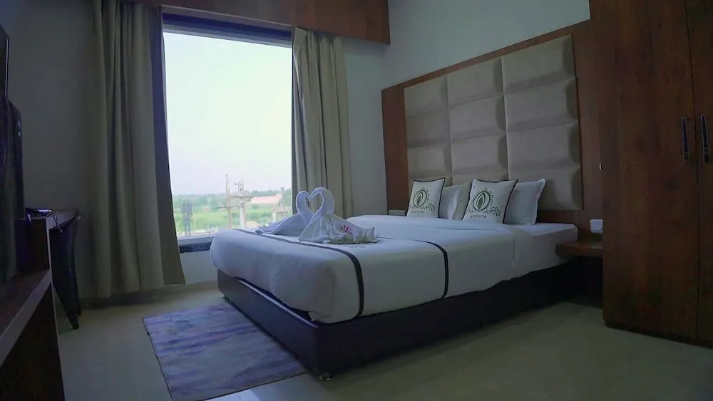 Hotel Maa Sharda Palace