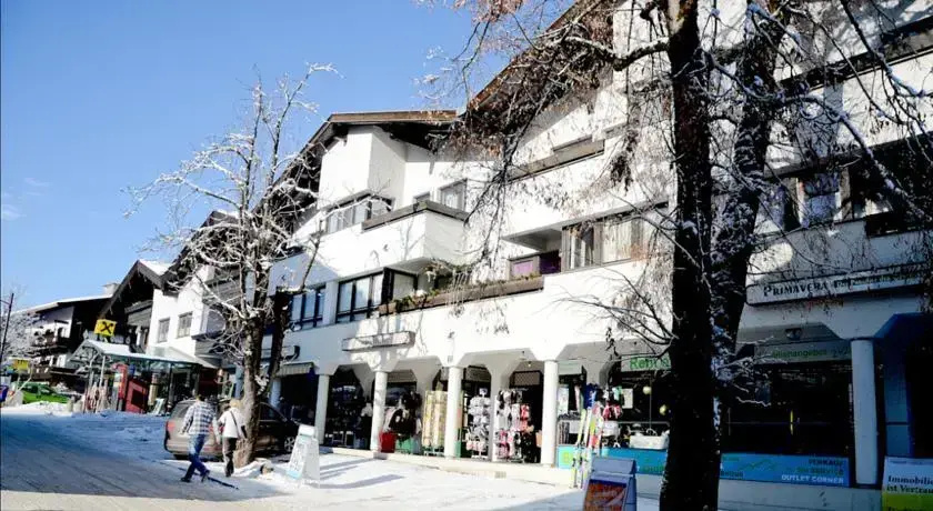 Hotel photo 10