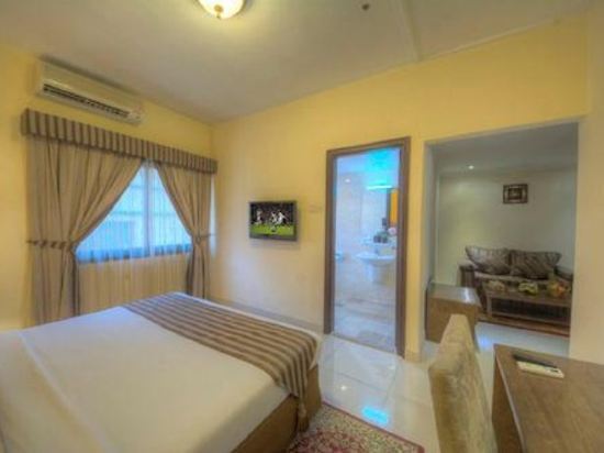 Hyde Park Hotel