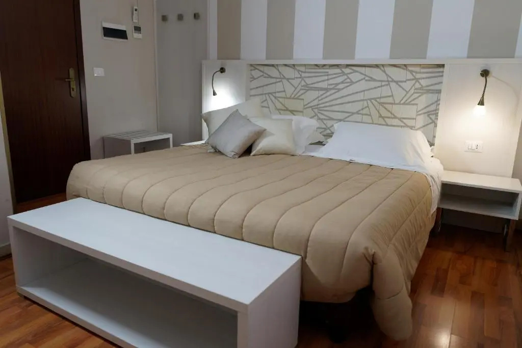 Economy Double room (full double bed)