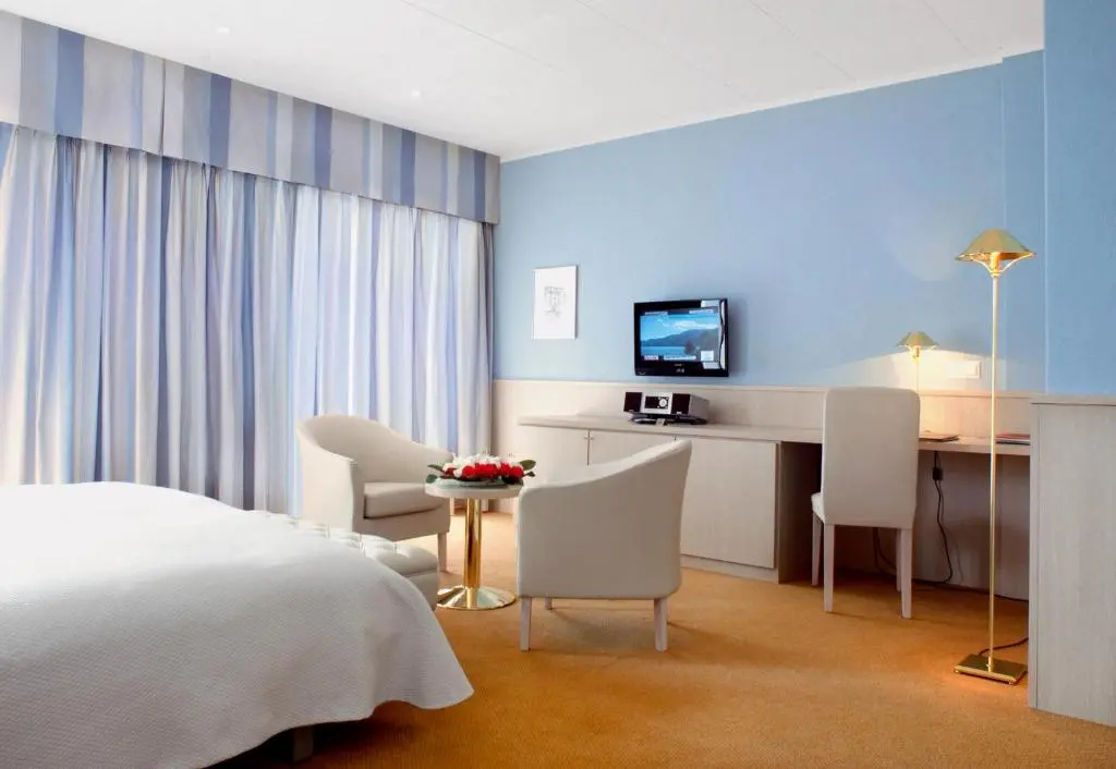 Standard Double room with balcony (full double bed)
