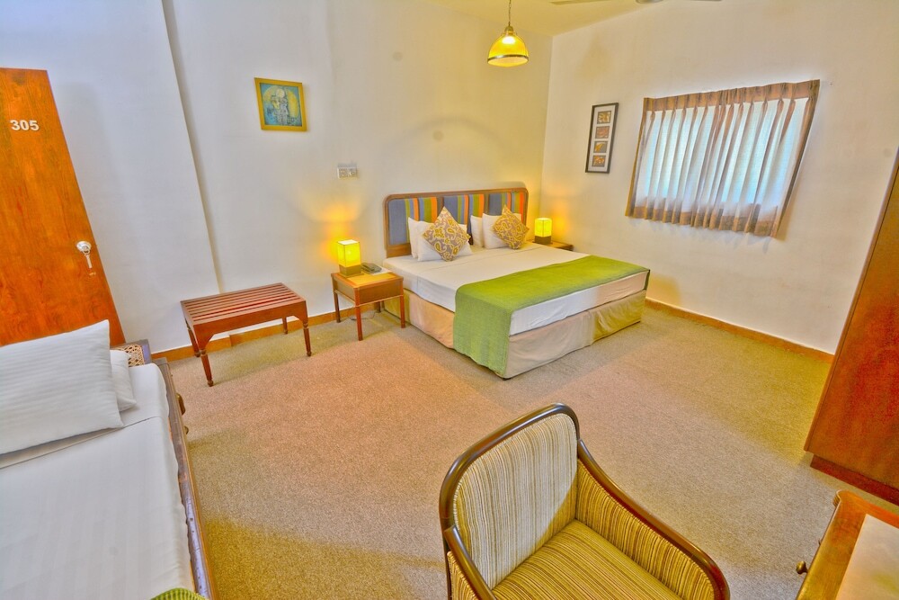 Monsoon Suites