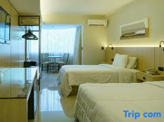 Standard Double room with pool view (full double bed)