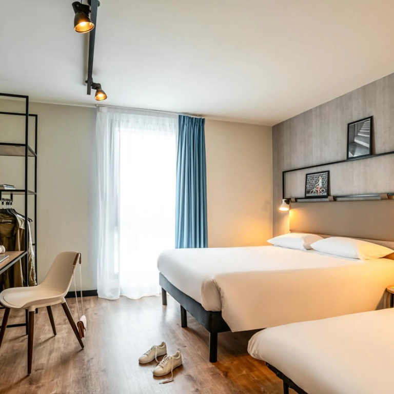 Afficher la photo 6 — ibis Bordeaux Nord Carbon Blanc