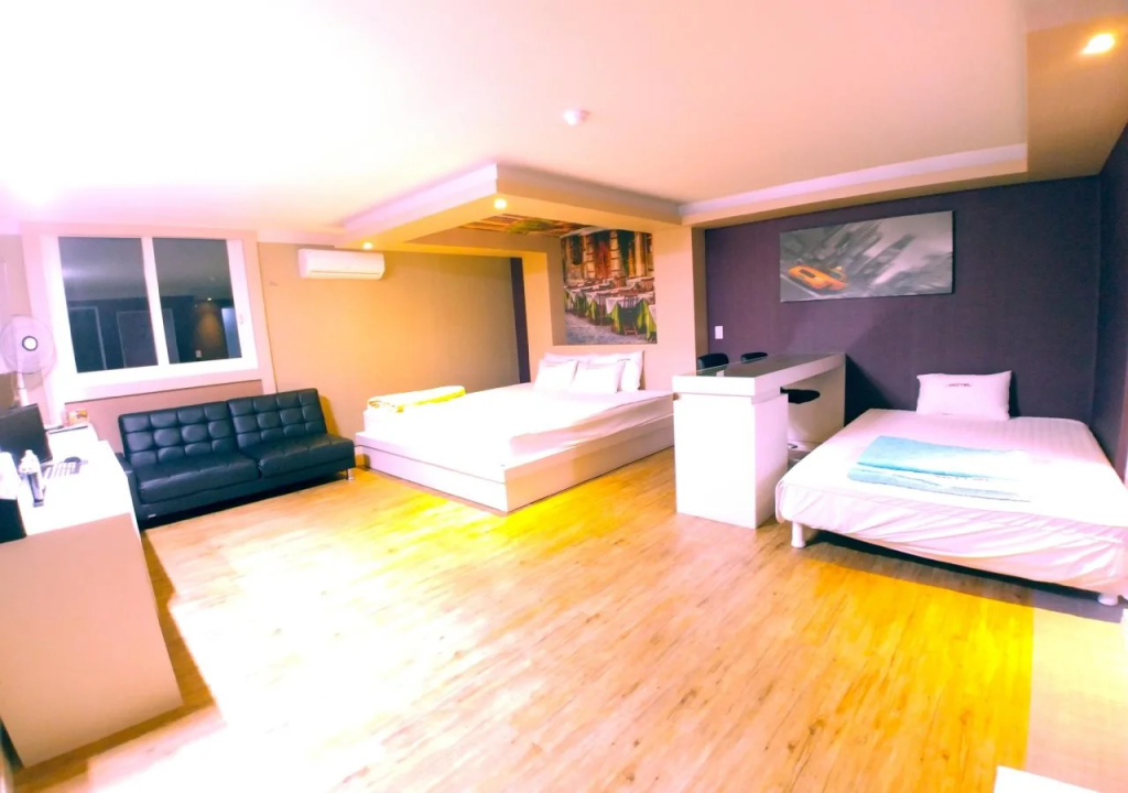 Hotel photo 5