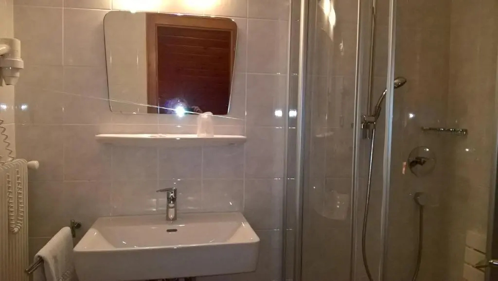 Hotel Rodes - Chambres