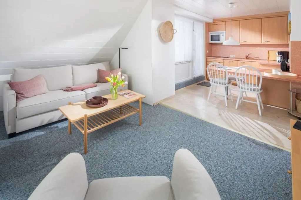 Apartment with balcony