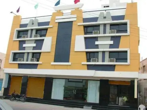 OYO 6139 Hotel Dwarka Residency