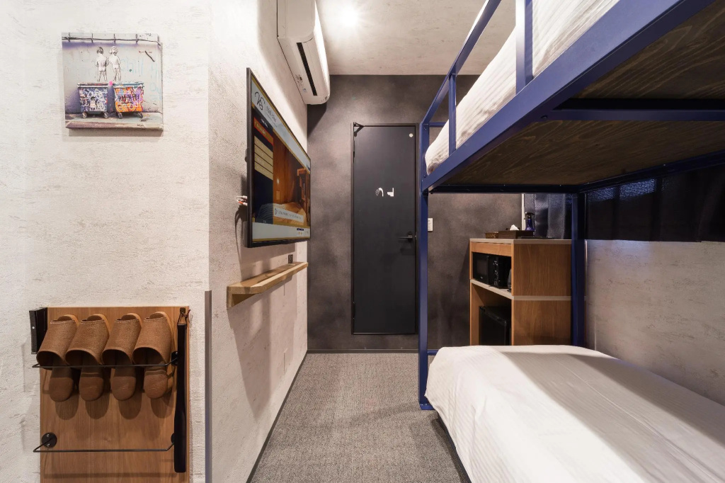 Standard Double room (twin beds)