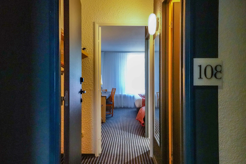 KYRIAD MONTCHANIN - Le Creusot - Chambres