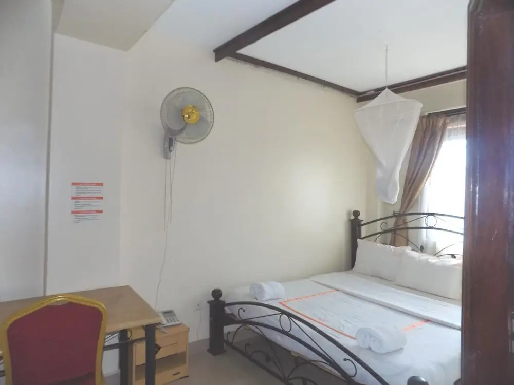 KK Trust Hotel - Général