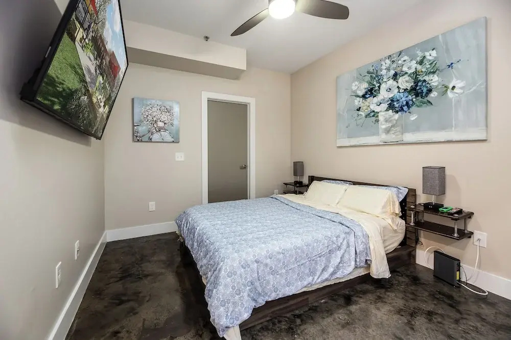 Standard Apartment