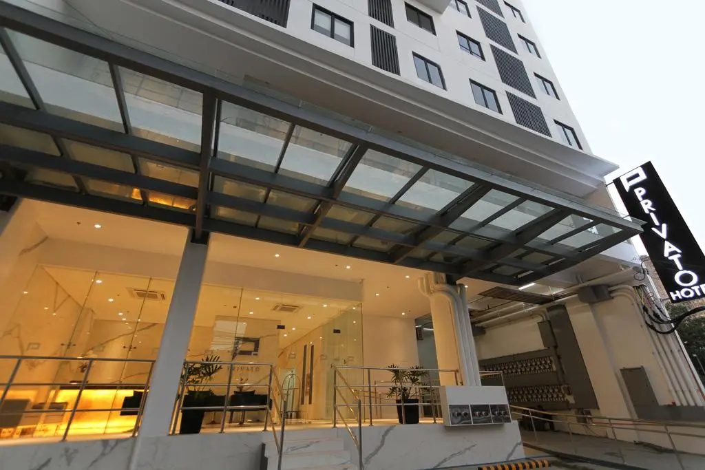 Privato Makati