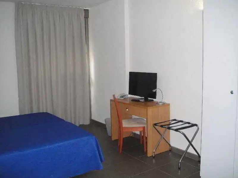 Mhc Arenales Hotel - Chambres