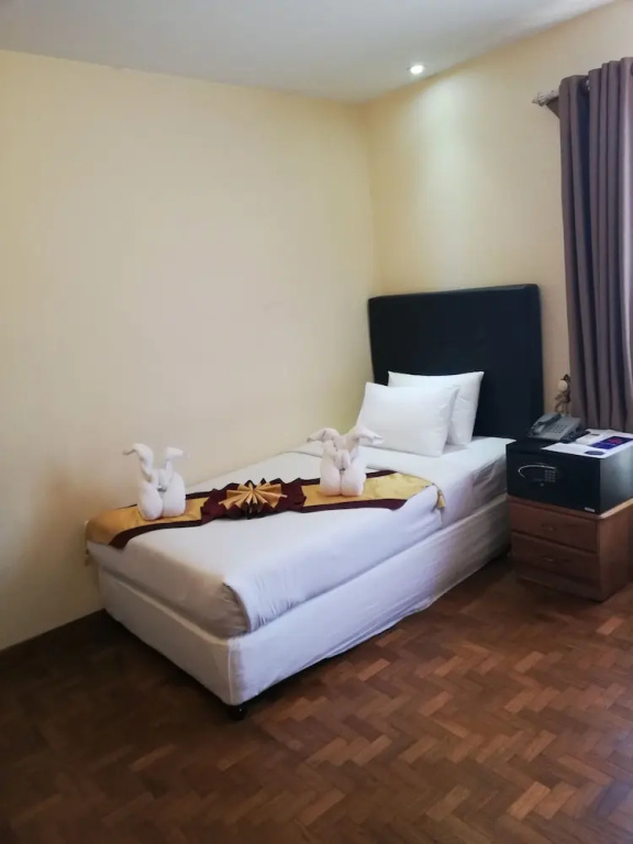 Queen's Park Hotel - Chambres