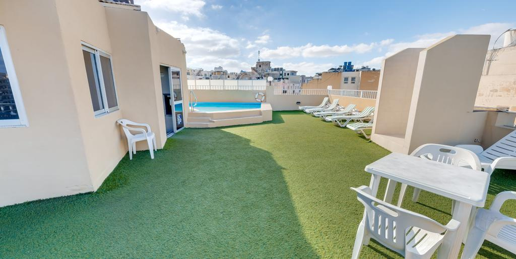 Balcony & Terrace