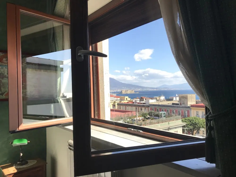 1 Bedroom Deluxe Double room with balcony (full double bed)
