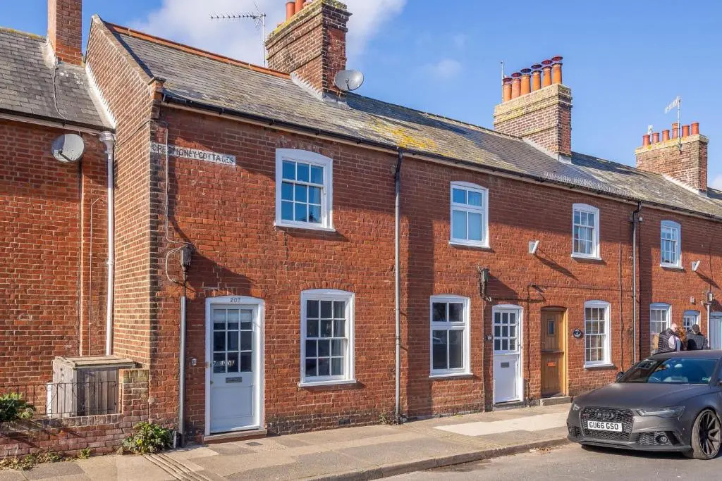 207 High Street