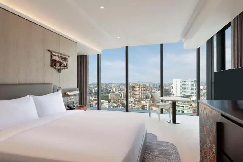 1 Bedroom Double Suite (full double bed)