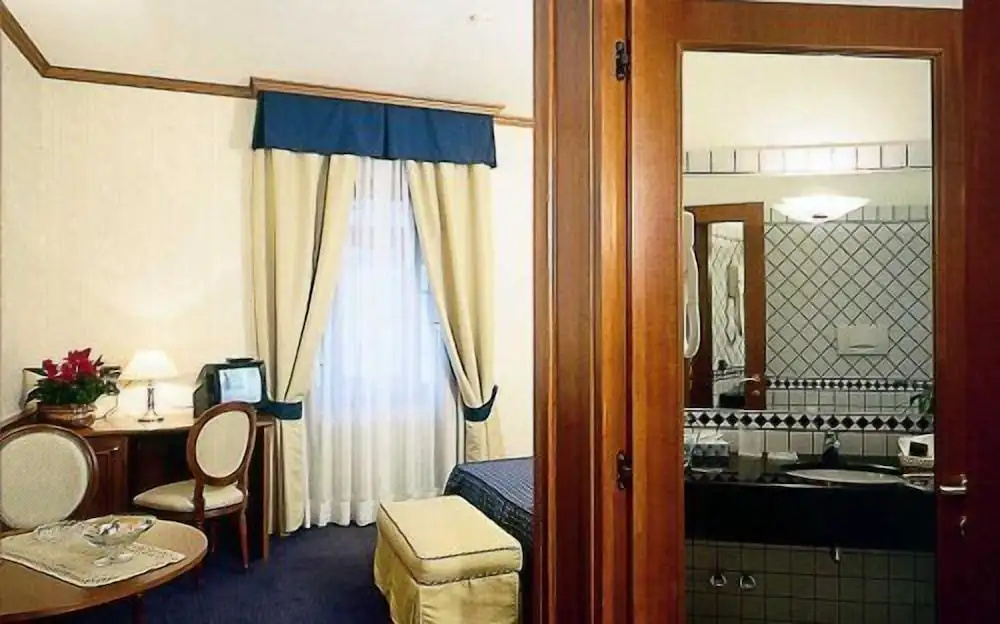 Hotel Olympic - Chambres